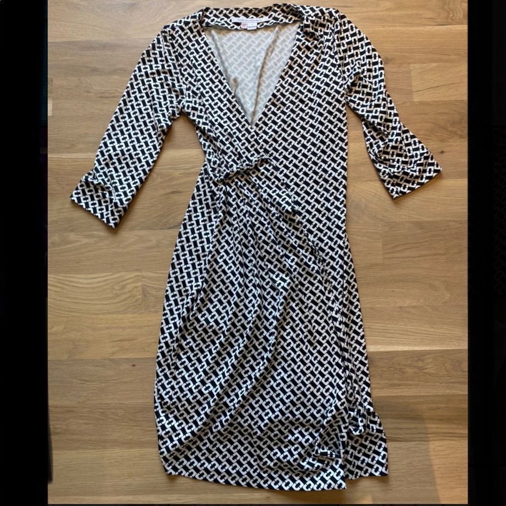 DIANE VON FURSTENBERG